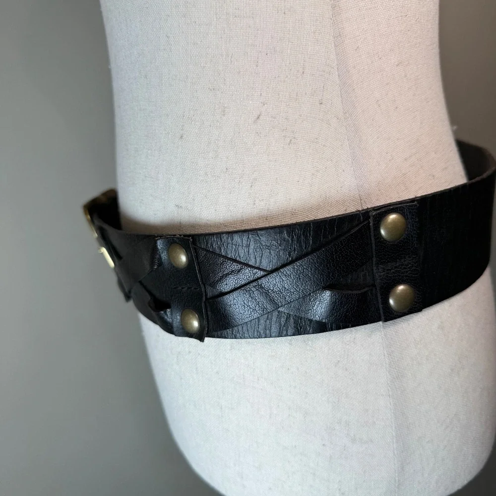 Linea Pelle Black Genuine Leather Stud Belt LPWD06508 Medium